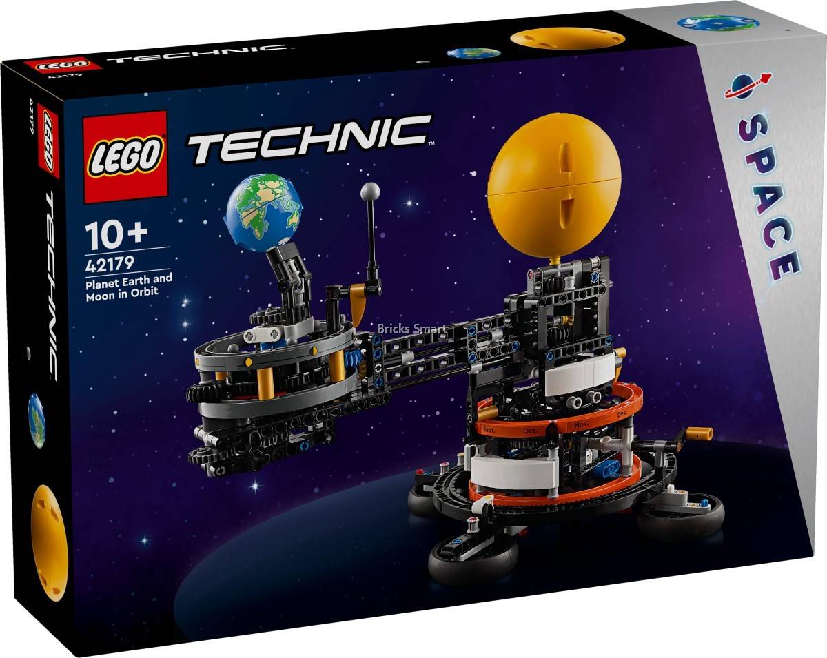 LEGO 42179 Technic Planet Earth and Moon in Orbit Building Toy Set (526  Pieces)