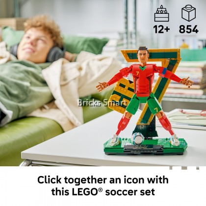 lego-43016-editions-sports-cristiano-ronaldo-soccer-legend-building
